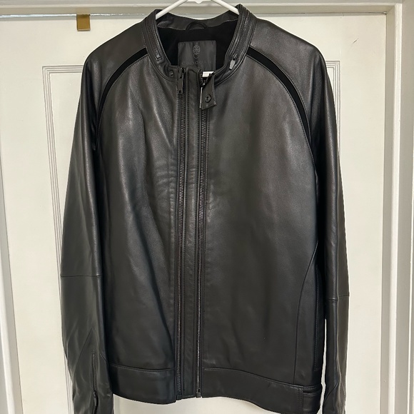 Men's Black Leather Bomber Jacket - Picture 1 of 5